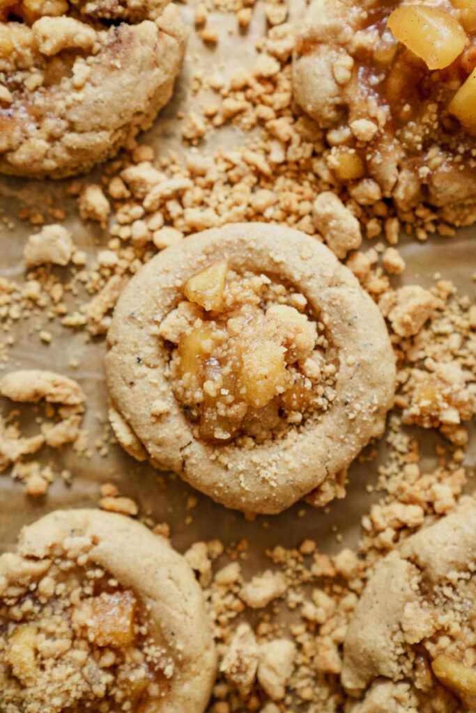 Apple Crumb Cookies