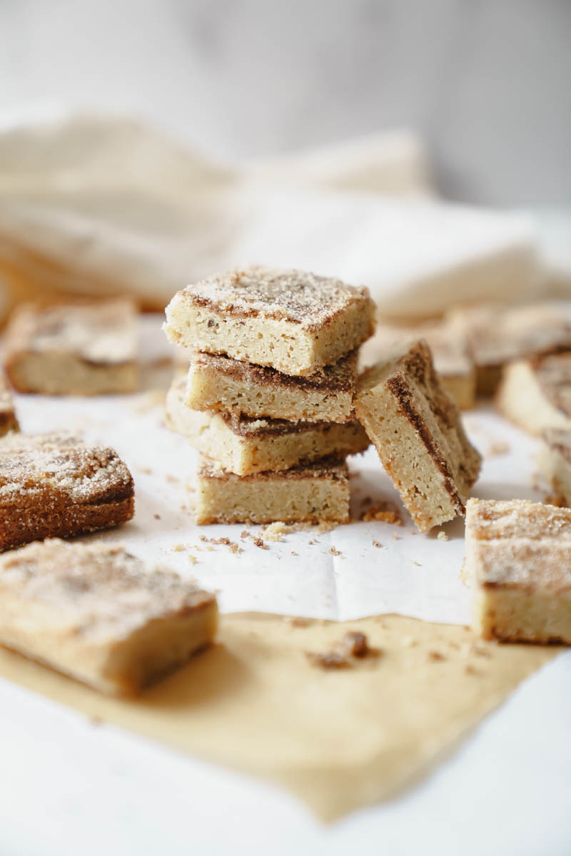 Brown Butter Snickerdoodle Blondies