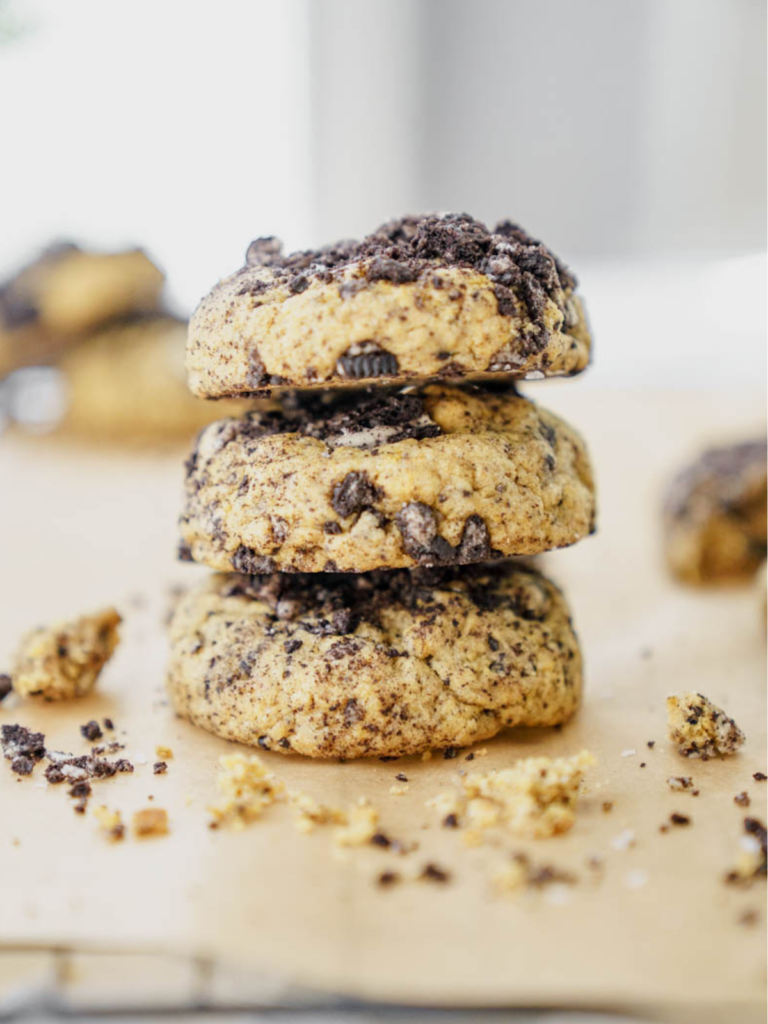 pumpkin oreo cookies