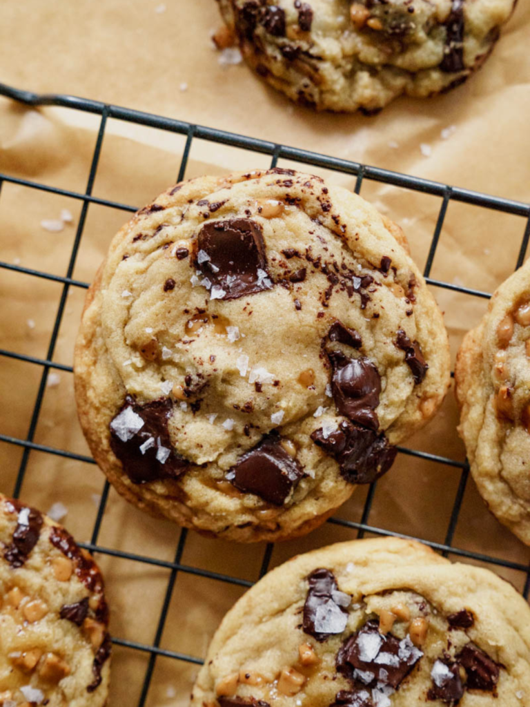 Espresso Toffee Chunk Cookies