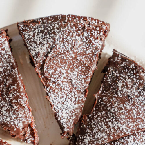 Flourless Dark Chocolate Espresso Cake With Chocolate Hazelnut Frosting  Recipe | The Feedfeed