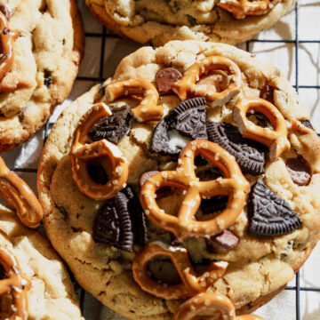 peanut butter oreo cookies