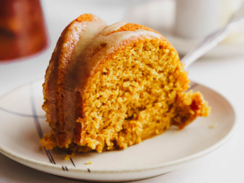 Pumpkin cake recipe - BBC Food