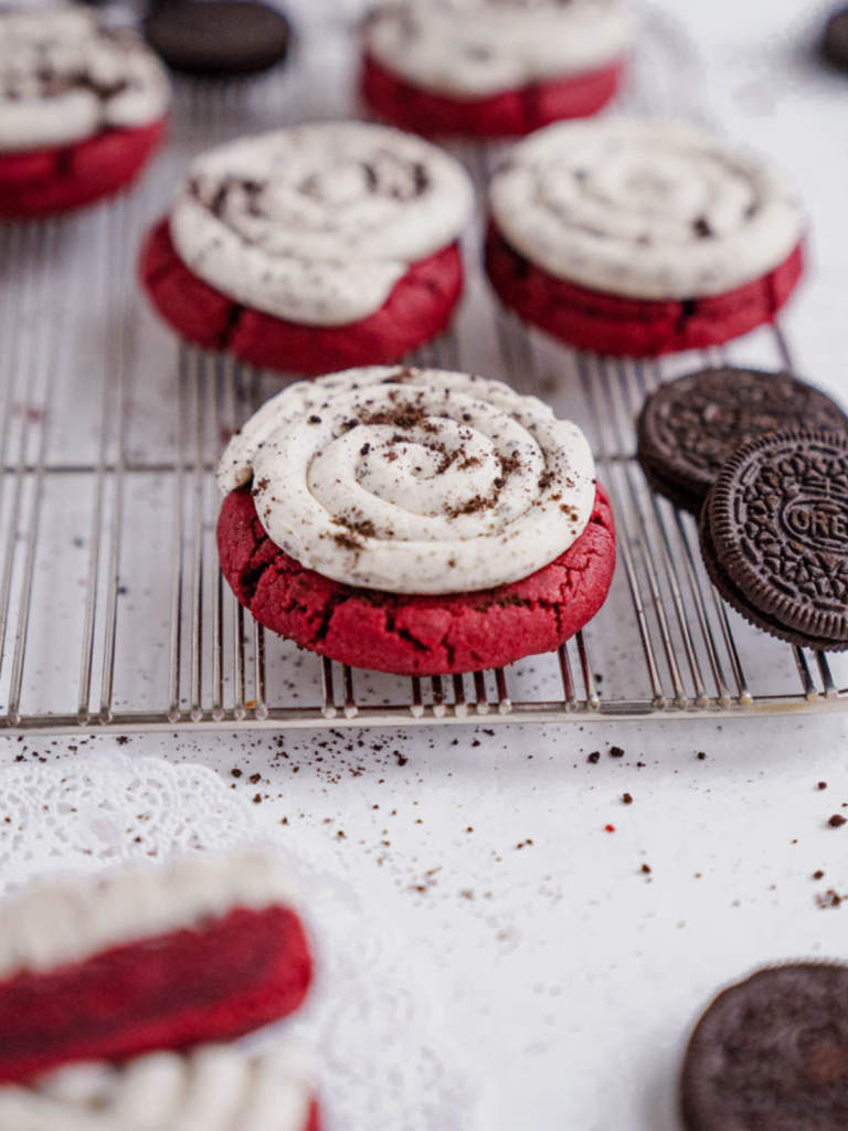 Oreo Red Velvet Cookies