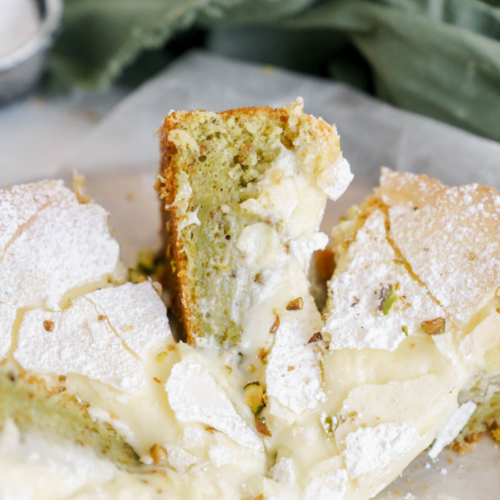 pistachio gooey butter cake