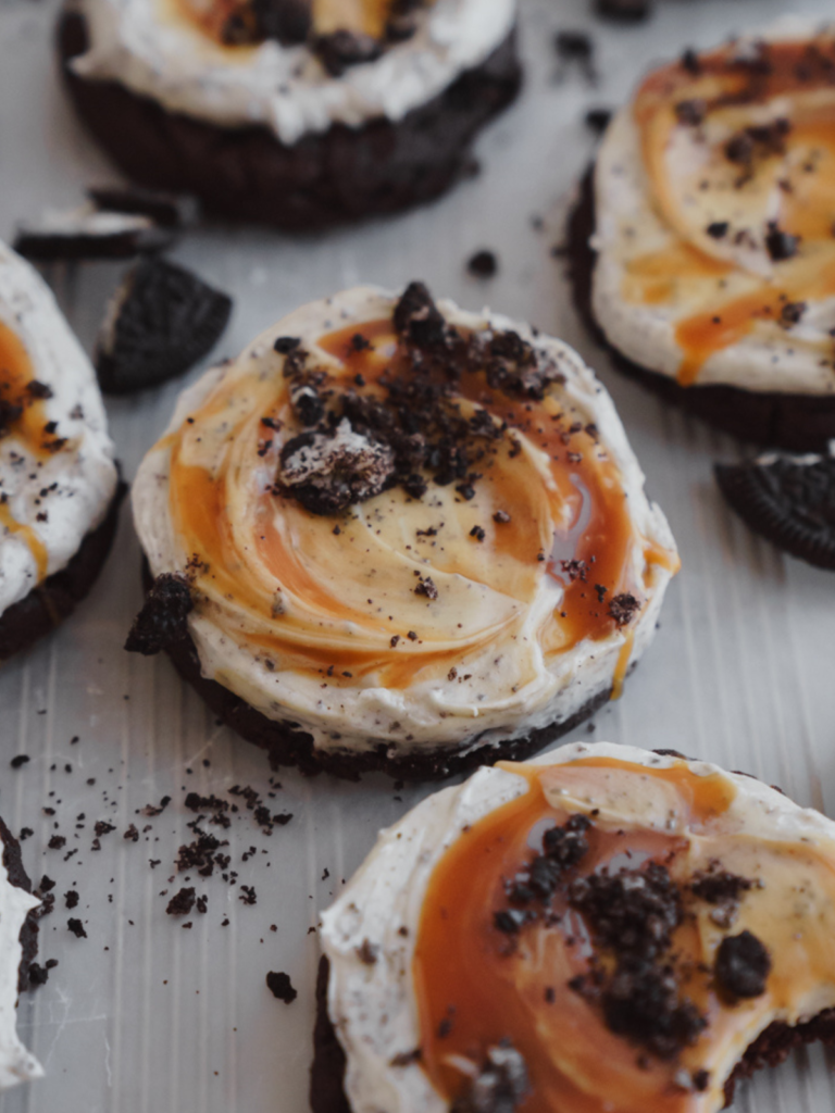 caramel oreo cookies