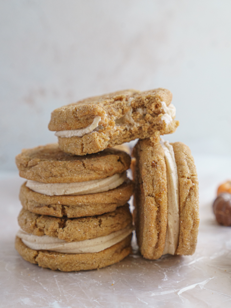 PUMPKIN COOKIE SANDWICH